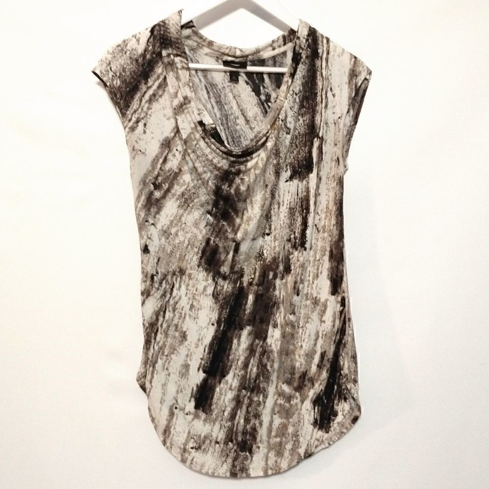 Mossimo Sleeveless careerwear rouged neckline